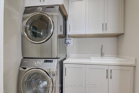 Photo 32 at 225 Dunforest Avenue, Willowdale East, Toronto