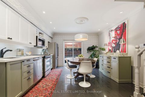 Photo 8 at 6 Old Trillium Lane, Regent Park, Toronto