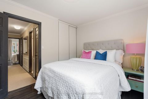 Photo 23 at 6 Old Trillium Lane, Regent Park, Toronto