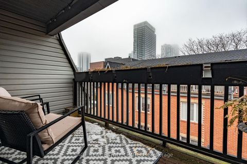 Photo 34 at 6 Old Trillium Lane, Regent Park, Toronto