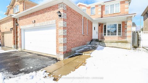 Photo 2 at 62 Birchwood Drive, East Bayfield, Barrie