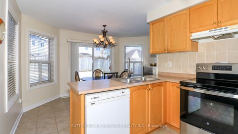 Photo 7 at 62 Birchwood Drive, East Bayfield, Barrie