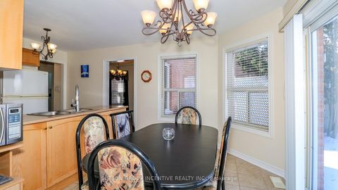Photo 10 at 62 Birchwood Drive, East Bayfield, Barrie