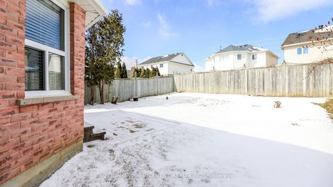 Photo 20 at 62 Birchwood Drive, East Bayfield, Barrie