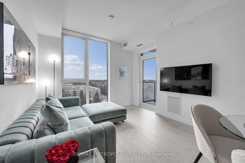 Photo 10 at 509W - 10 Gatineau Drive, Beverley Glen, Vaughan