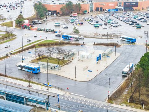 Photo 28 at 509W - 10 Gatineau Drive, Beverley Glen, Vaughan