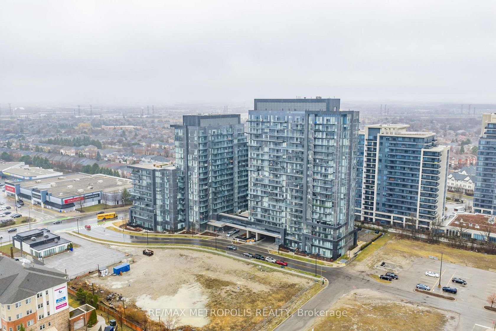 509W - 10 Gatineau Drive, Beverley Glen, Vaughan photo 7