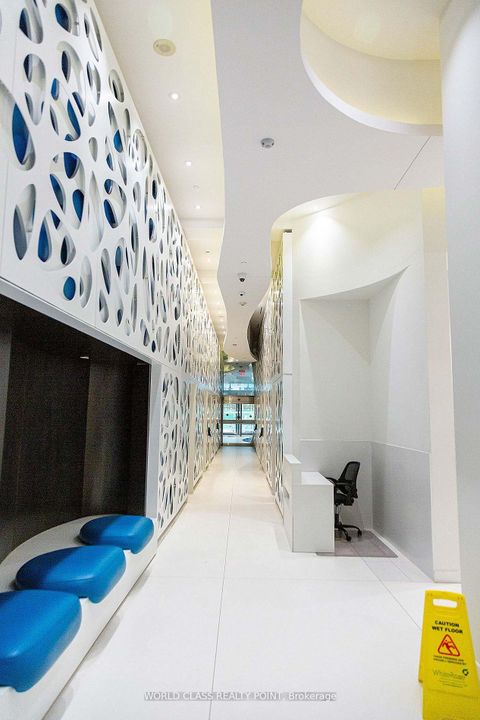 Photo 18 at 1511 - 1 Bloor Street E, Yonge Corridor, Toronto