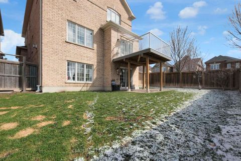 Photo 5 at 13 Herefordshire Crescent NE, Woodland Hill, Newmarket