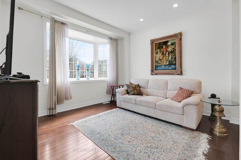 Photo 9 at 13 Herefordshire Crescent NE, Woodland Hill, Newmarket