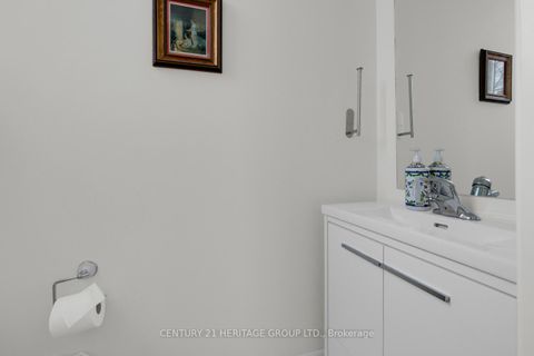 Photo 12 at 13 Herefordshire Crescent NE, Woodland Hill, Newmarket