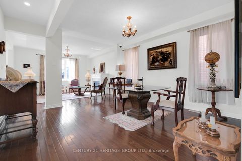 Photo 13 at 13 Herefordshire Crescent NE, Woodland Hill, Newmarket