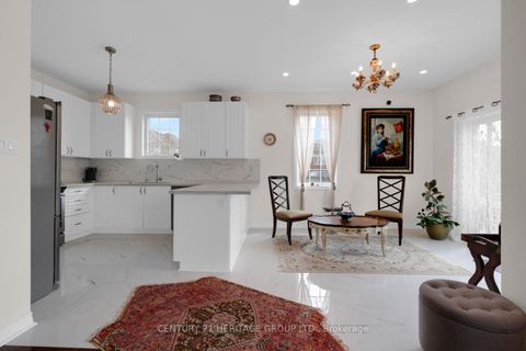 Photo 18 at 13 Herefordshire Crescent NE, Woodland Hill, Newmarket