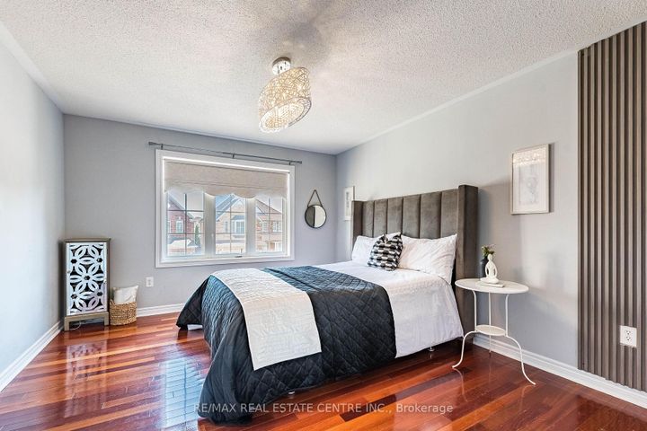 Photo 32 at 3285 Topeka Drive, Churchill Meadows, Mississauga