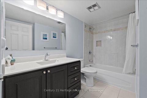 Photo 9 at 609 - 45 Carlton Street, Yonge Corridor, Toronto