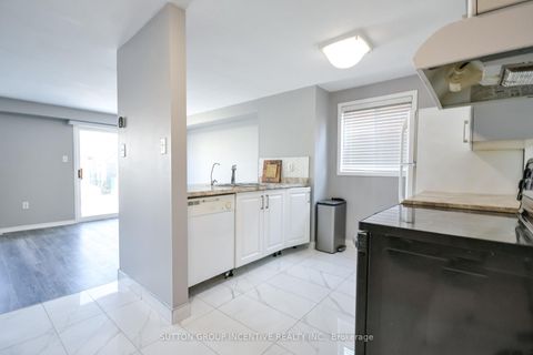 Photo 40 at 256 Dunsmore Lane, Georgian Drive, Barrie