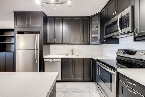 Photo 8 at 1715 - 40 Homewood Avenue, South St. James Town, Toronto