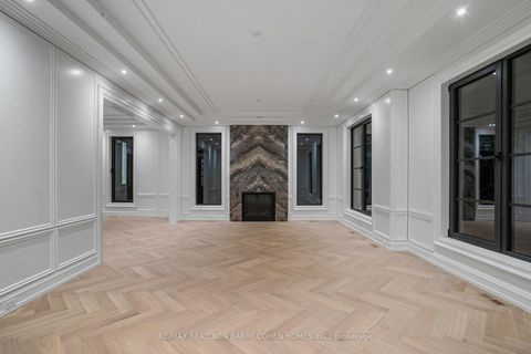 Photo 3 at 27 Penwood Crescent, Don Mills, Toronto