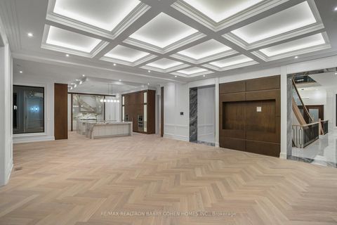 Photo 11 at 27 Penwood Crescent, Don Mills, Toronto