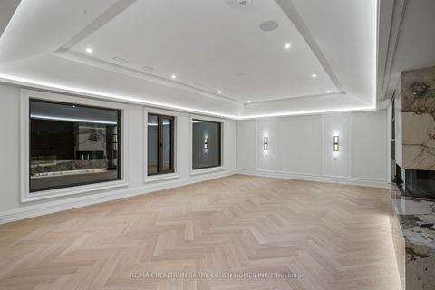 Photo 29 at 27 Penwood Crescent, Don Mills, Toronto