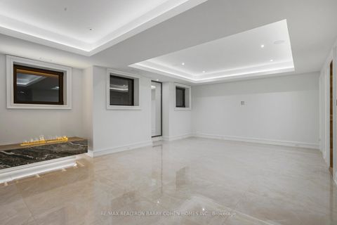 Photo 36 at 27 Penwood Crescent, Don Mills, Toronto