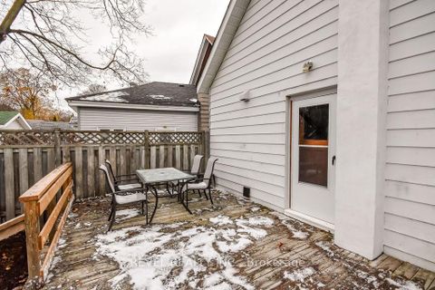 Photo 20 at 44 Parkside Drive, Queen's Park, Barrie