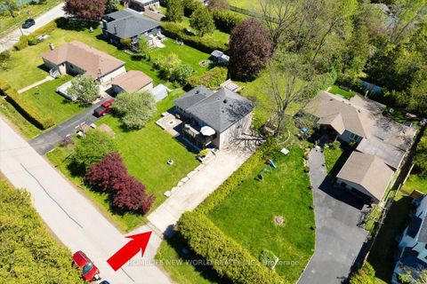 Photo 2 at 853 Fairbank Avenue, Historic Lakeshore Communities, Georgina