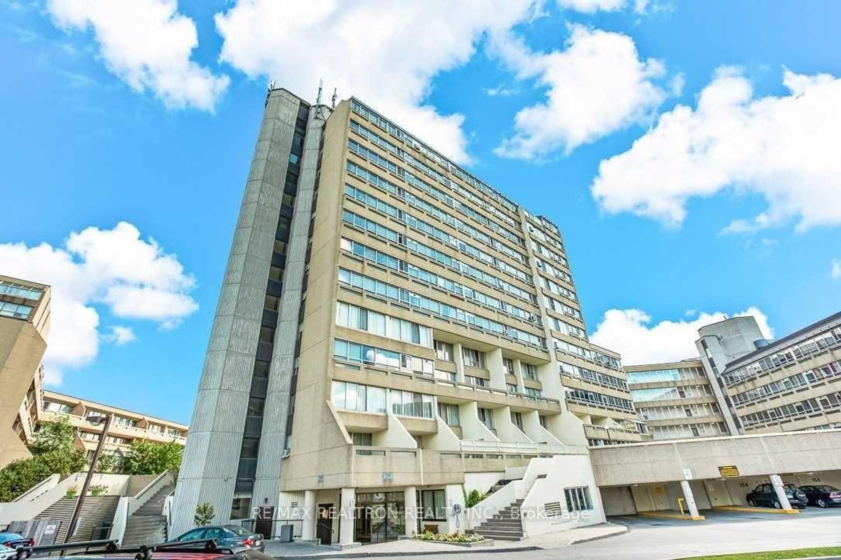 1001 - 5580 Sheppard Avenue E, Malvern, Toronto photo number 2