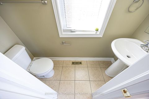 Photo 12 at 193 Maurier Boulevard, Patterson, Vaughan