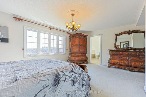 Photo 15 at 193 Maurier Boulevard, Patterson, Vaughan