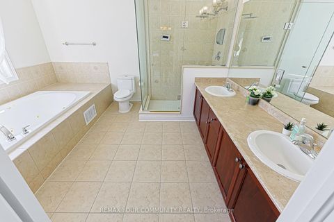 Photo 17 at 193 Maurier Boulevard, Patterson, Vaughan