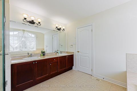 Photo 18 at 193 Maurier Boulevard, Patterson, Vaughan