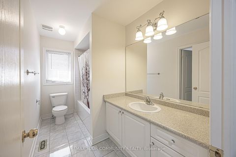 Photo 21 at 193 Maurier Boulevard, Patterson, Vaughan