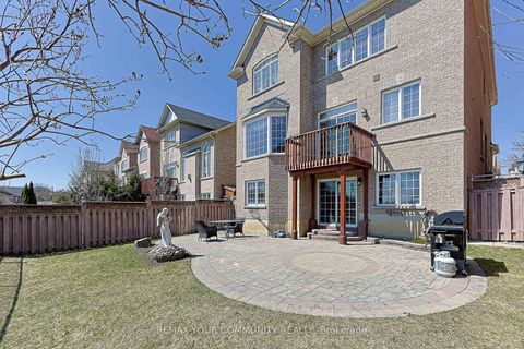 Photo 36 at 193 Maurier Boulevard, Patterson, Vaughan