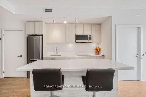 Photo 10 at 3711 - 1926 Lakeshore Boulevard W, South Parkdale, Toronto