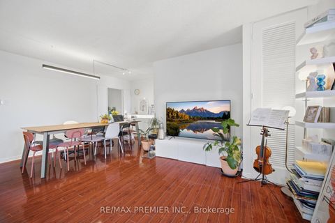 Photo 2 at 345 - 4005 Don Mills Road, Hillcrest Village, Toronto