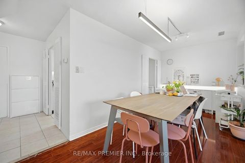 Photo 3 at 345 - 4005 Don Mills Road, Hillcrest Village, Toronto