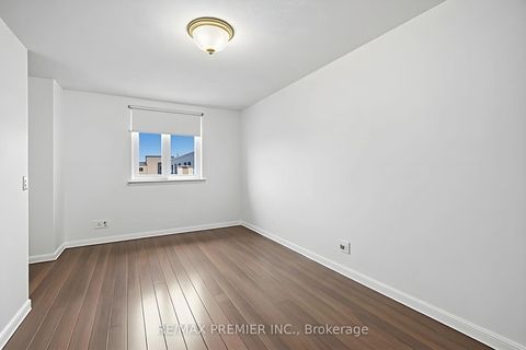 Photo 14 at 345 - 4005 Don Mills Road, Hillcrest Village, Toronto