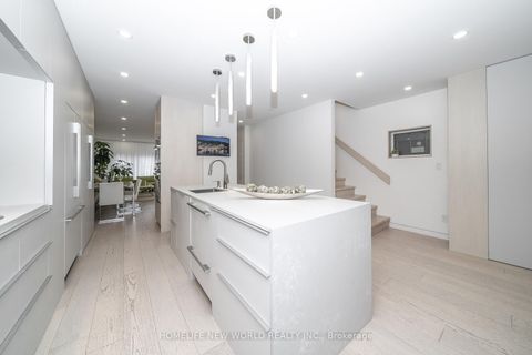 Photo 5 at 30 Carling Avenue, Junction, Toronto