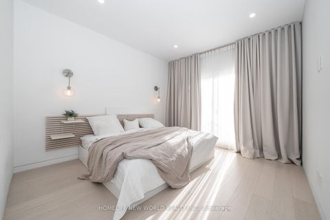 Photo 15 at 30 Carling Avenue, Junction, Toronto