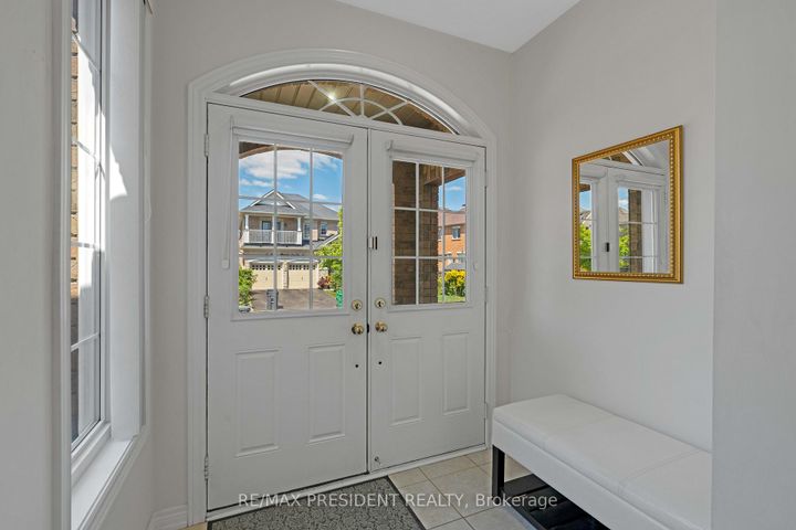 Photo 2 at 7 Wellpark Way, Bram East, Brampton