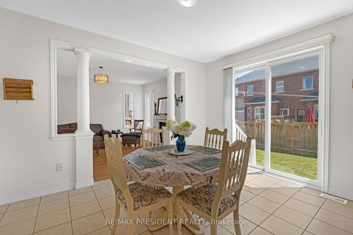 Photo 11 at 7 Wellpark Way, Bram East, Brampton