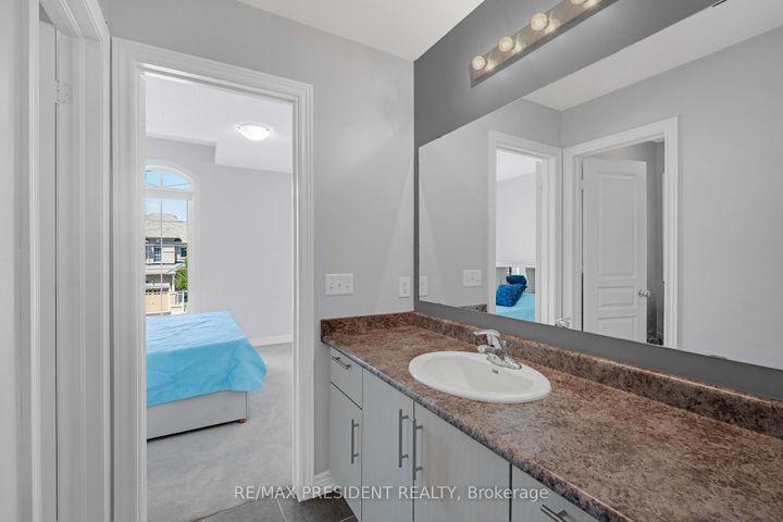 Photo 22 at 7 Wellpark Way, Bram East, Brampton