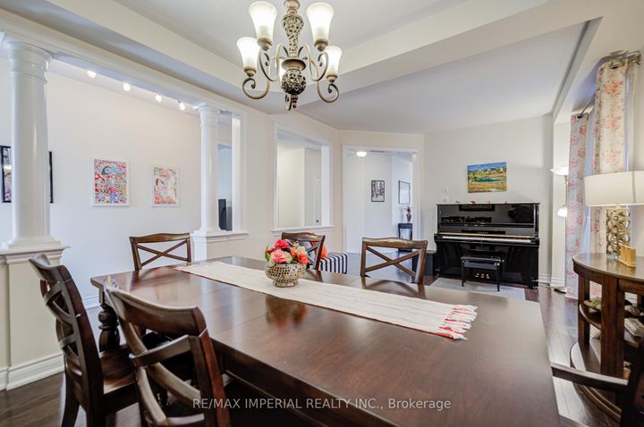 Photo 7 at 28 Mancini Crescent, Jefferson, Richmond Hill