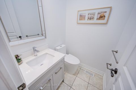 Photo 15 at 28 Mancini Crescent, Jefferson, Richmond Hill