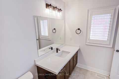 Photo 26 at 28 Mancini Crescent, Jefferson, Richmond Hill