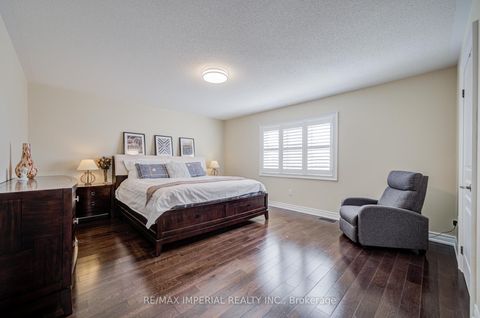 Photo 27 at 28 Mancini Crescent, Jefferson, Richmond Hill