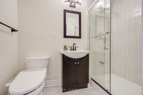 Photo 32 at 28 Mancini Crescent, Jefferson, Richmond Hill