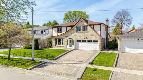 Photo 4 at 54 Marblemount Crescent, Sullivan, Toronto