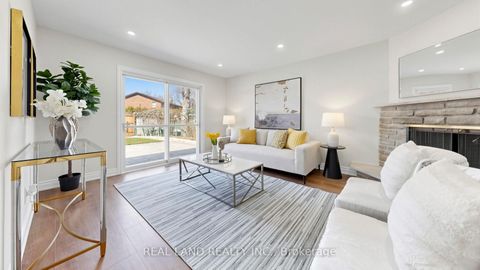 Photo 12 at 54 Marblemount Crescent, Sullivan, Toronto